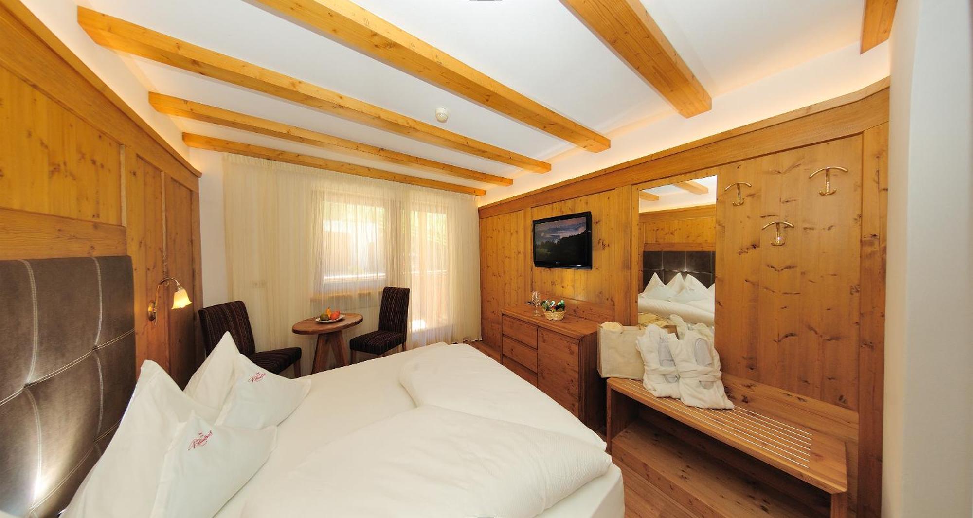Rosslaufhof 4*
